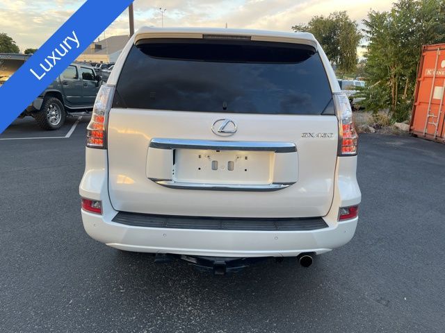 2016 Lexus GX 460 27