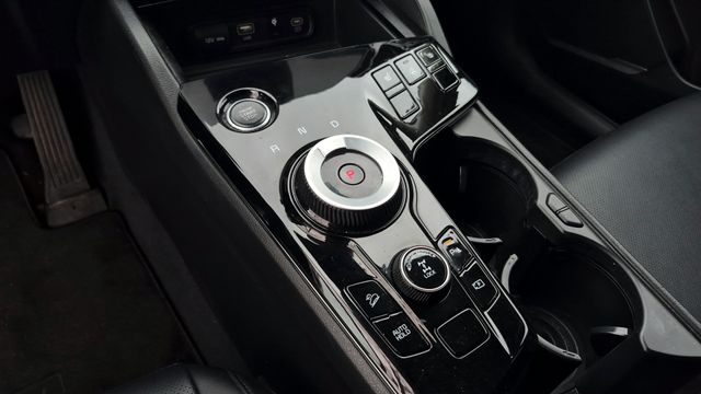 2023 Kia Sportage Hybrid