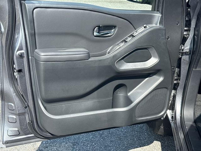 New 2026 Nissan Frontier Truck