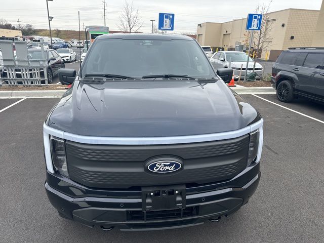 2024 Ford F-150 Lightning Flash 7