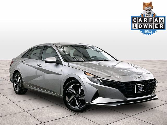 2023 Hyundai Elantra SEL Silver at Bob Ruth Ford