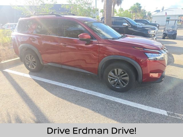 2022 Nissan Pathfinder SV 2WD's photo
