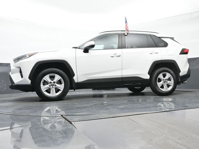 2021 Toyota RAV4 XLE 35