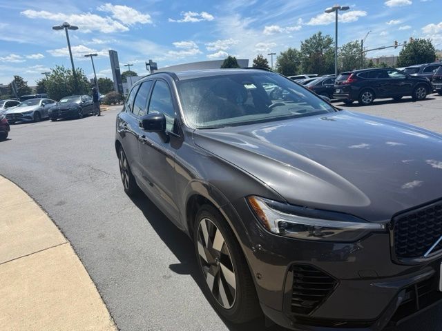 Platinum Gray Metallic 2025 Volvo XC60 SUV / Crossover All-Wheel Drive Automatic