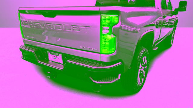 Used 2025 Gray Chevrolet Custom image 36