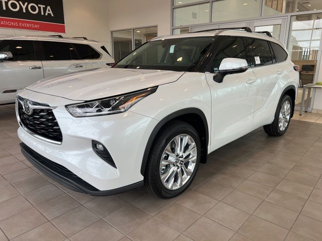 Wind Chill Prl 2026 Toyota Highlander Limited AWD SUV / Crossover All-Wheel Drive 8-Speed Automatic