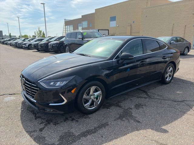 2023 Hyundai Sonata SE's photo