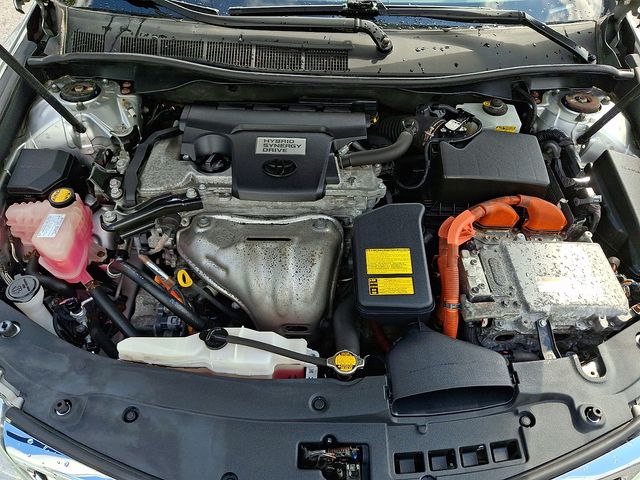 2013 Toyota Camry Hybrid XLE Silver at Auto Express Mitsubishi