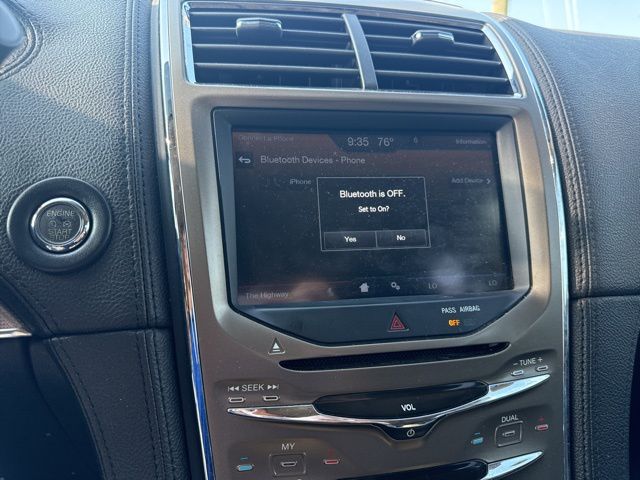 2012 Lincoln MKX photo