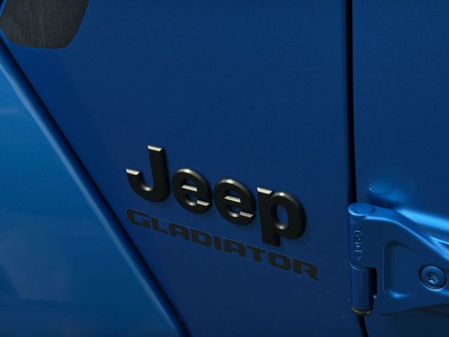 Used 2021 Blue Jeep Freedom Edition image 40