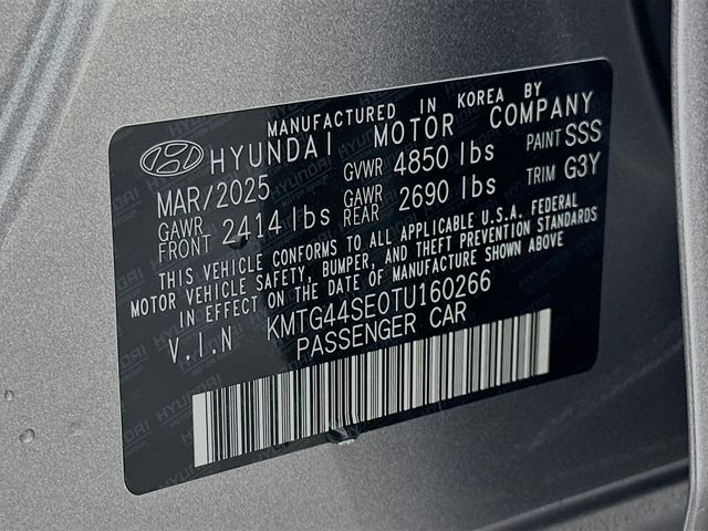 2026 Genesis G70  24