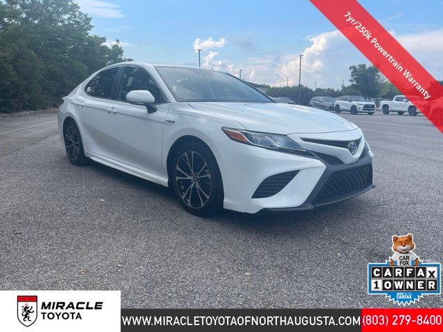 2020 Toyota Camry Hybrid SE FWD