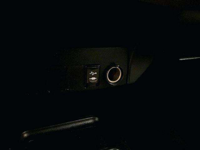 2014 Toyota RAV4 LE Silver at Auto Express Mitsubishi