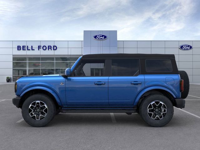 2024 Ford Bronco Outer Banks 3