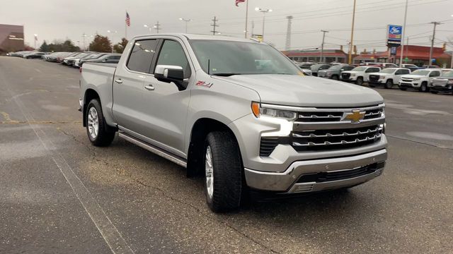 2022 Chevrolet Silverado 1500 LTZ 2