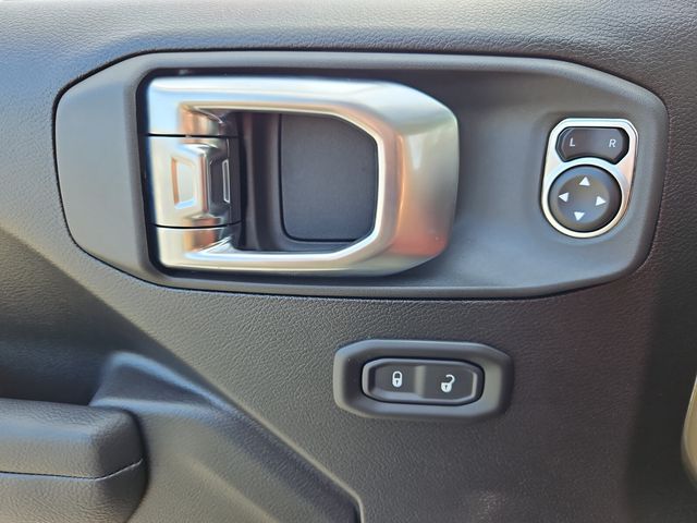 New 2026 Green Jeep Mojave image 23