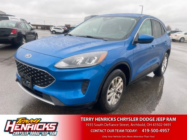 Blue 2021 Ford Escape SE AWD SUV / Crossover All-Wheel Drive 8-Speed Automatic
