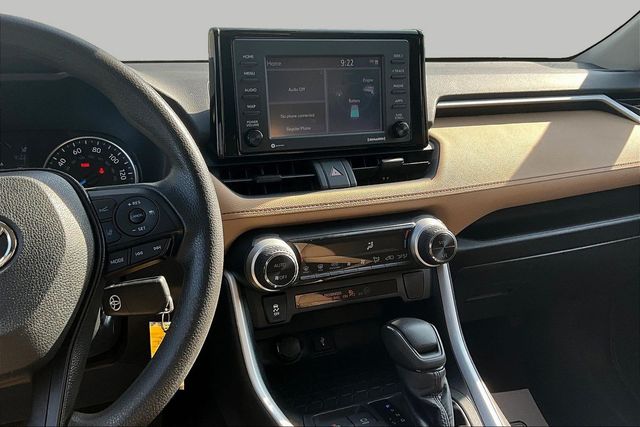 2021 Toyota RAV4 Hybrid LE - 8