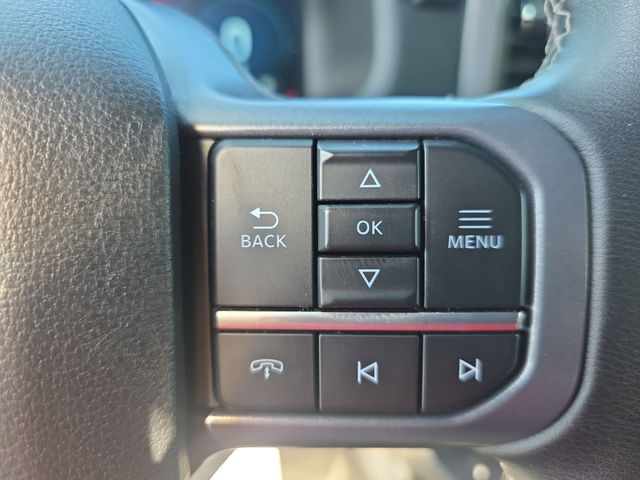 Used 2025 Oxford White Ford XLT image 18