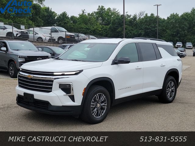 Summit White 2026 Chevrolet Traverse SUV / Crossover Four-Wheel Drive 8-Speed Automatic