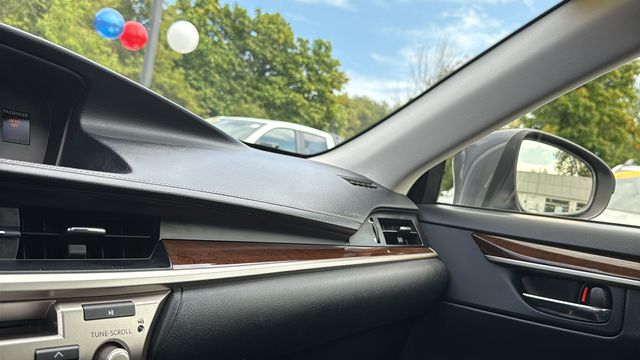 Used 2014 Lexus ES Sedan