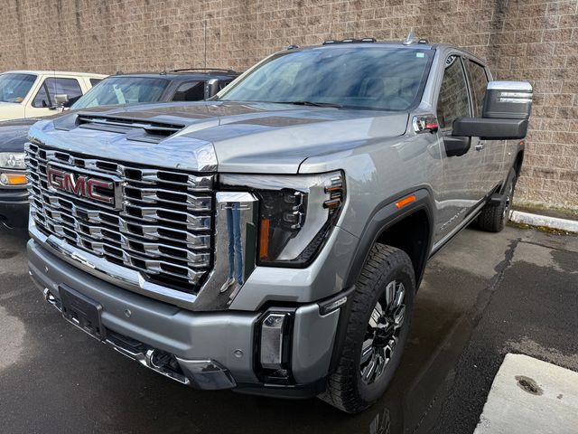 2026 GMC Sierra 2500HD Denali Crew Cab 4WD   
