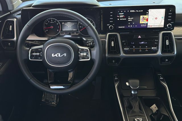Used 2023 Kia Sorento SUV