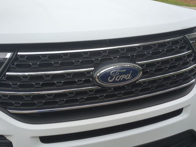 Used 2023 White Ford XLT image 24