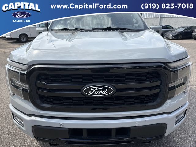 Used 2024 White Ford Lariat image 10