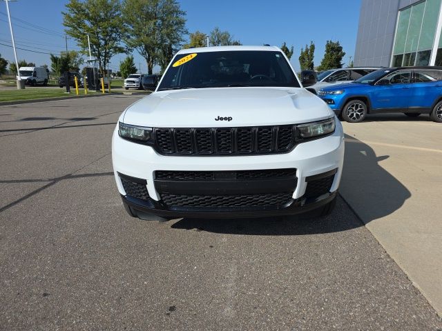 2024 Jeep Grand Cherokee L Altitude - Bright White Clearcoat exterior view 2