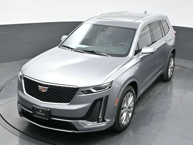 2025 Cadillac XT6 Premium Luxury photo