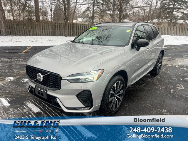 2025 Volvo XC60 B5 Plus Dark Theme AWD