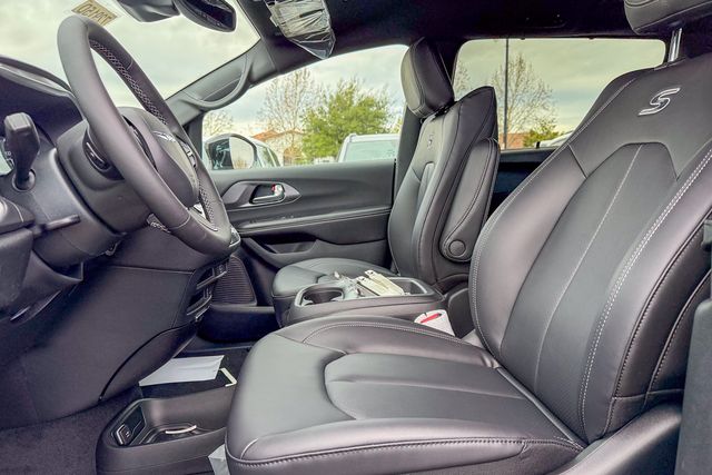 new 2026 Chrysler Pacifica car, priced at $47,180