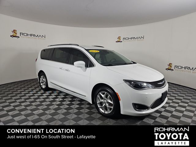 2019 Chrysler Pacifica Touring L Plus 12