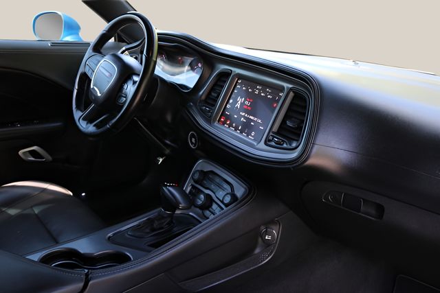 Used Car 2023 Dodge Challenger  Sxt For Sale Under $30,000 In Austin, Texas