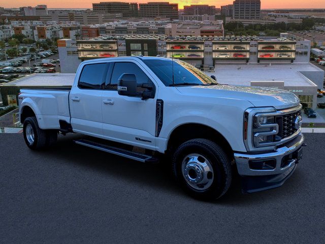 White 2025 Ford F-350 Super Duty Pickup Truck Four-Wheel Drive Automatic