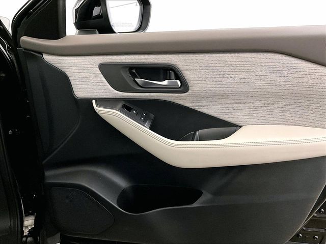 2023 Nissan Rogue SV Black at Subaru and VW of Moon Township
