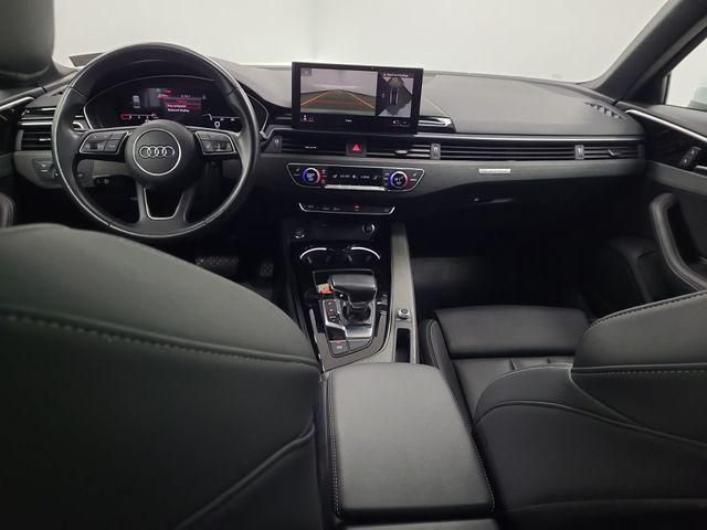 2022 – Audi – A4