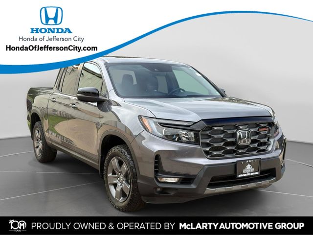Gray (Modern Steel Metallic) 2024 Honda Ridgeline TrailSport AWD Pickup Truck All-Wheel Drive 9-Speed Automatic
