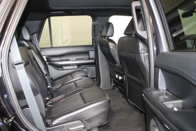 2021 Ford Expedition XLT photo
