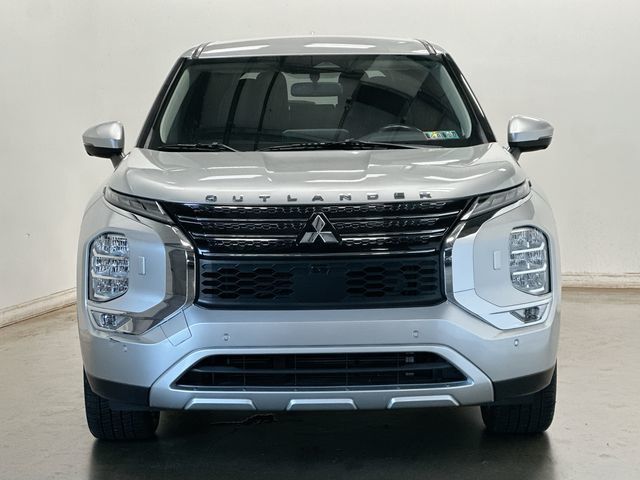 2022 Mitsubishi Outlander SE Silver at Honda North