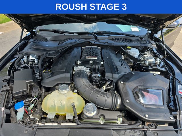 Used 2021 Shadow Black Ford GT Premium image 30