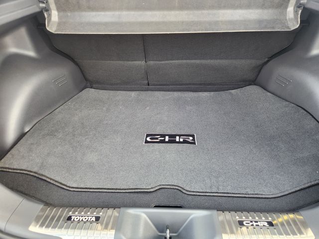 2026 Toyota C-HR SE Black at Classic Toyota Galveston