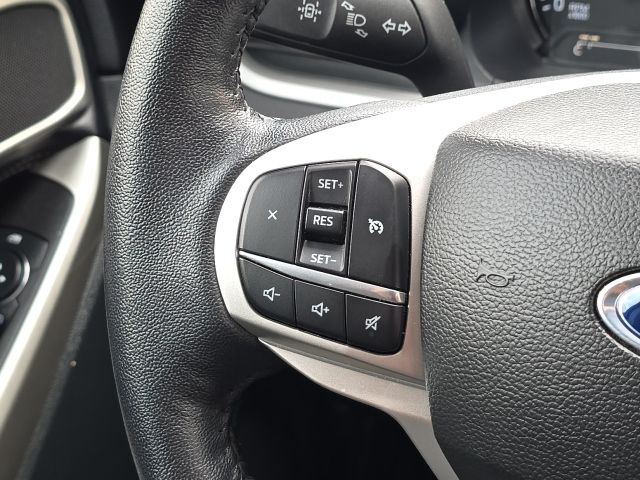 2023 Ford Explorer XLT:168625A