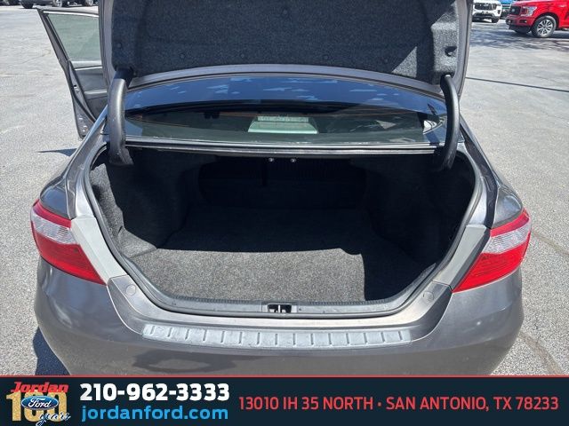 Used Car 2016 Toyota Camry  Se For Sale Under $10,000 In San Antonio, Texas