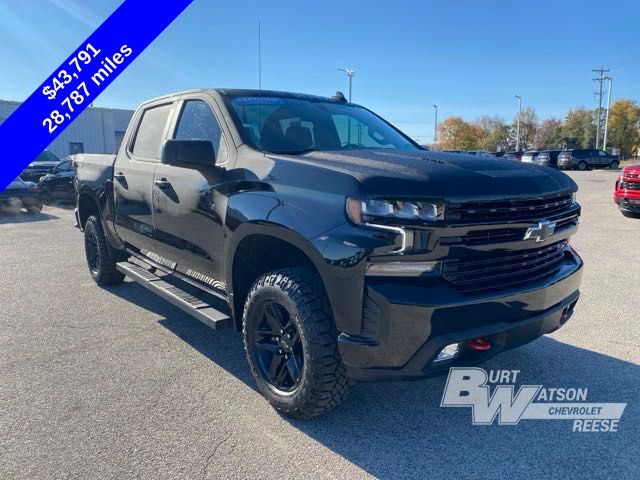 2022 Chevrolet Silverado 1500 LTD LT Trail Boss 8