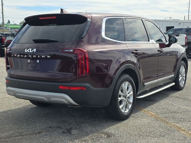 Photo of 2022 Kia Telluride LX in Dallas, GA - 5,  2022 Kia Telluride LX:167735B