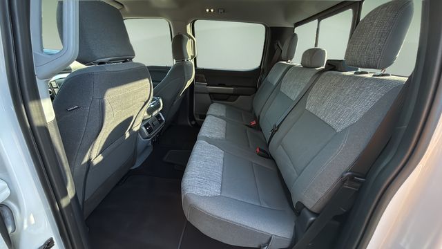 Used 2023 White Ford XLT image 20