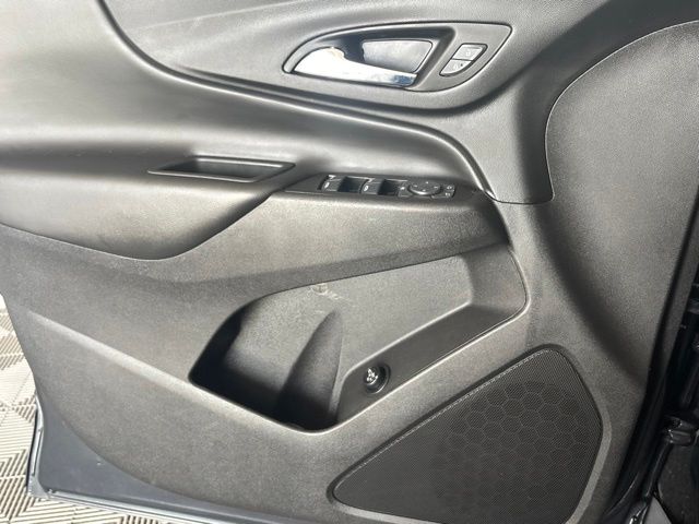 Used 2022 Chevrolet Equinox SUV