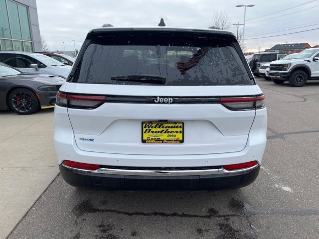 2024 Jeep Grand Cherokee 4xe - Bright White Clearcoat exterior view 6